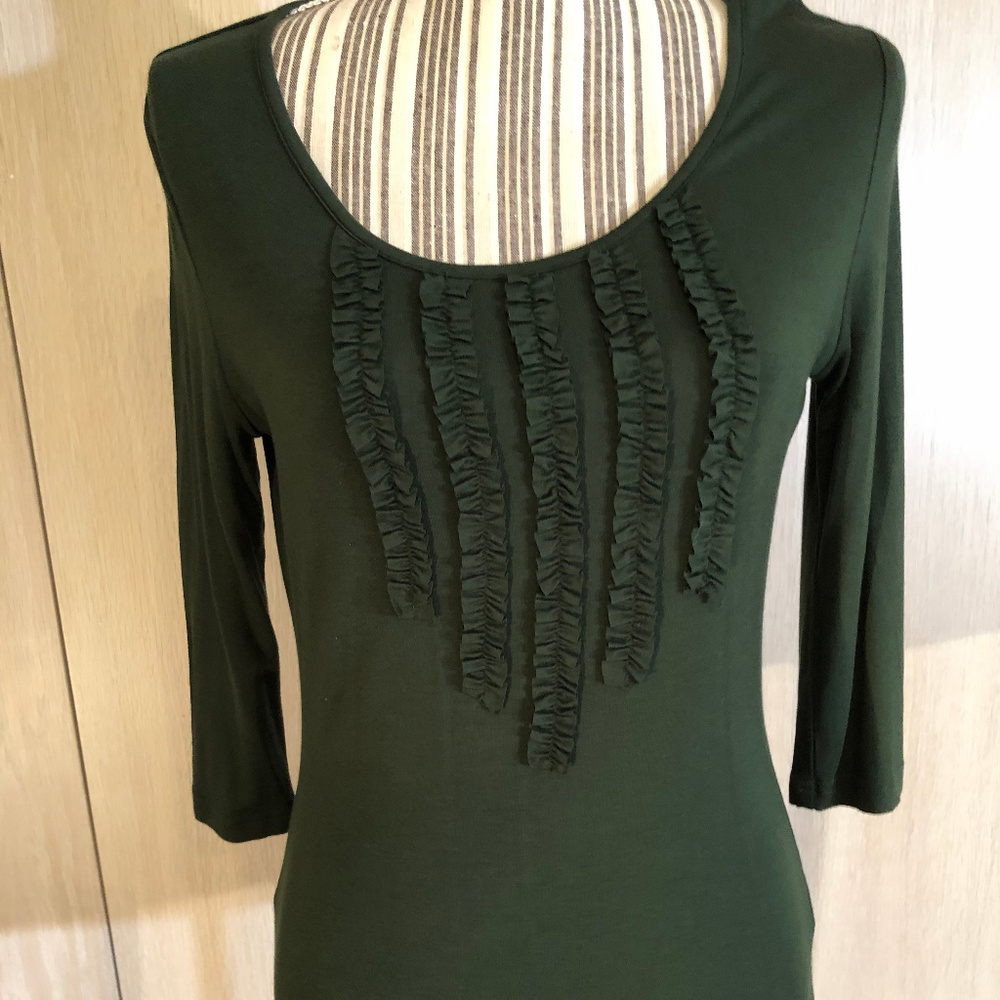 Modcloth Ruffled top with 3/4 length sleeves